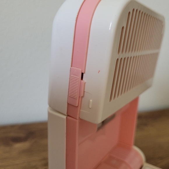 Vintage Candies Nail Dryer Portable Pink White 90s Fully Operational - Picture 11 of 15